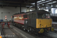 87010 Driver Tommy Farr